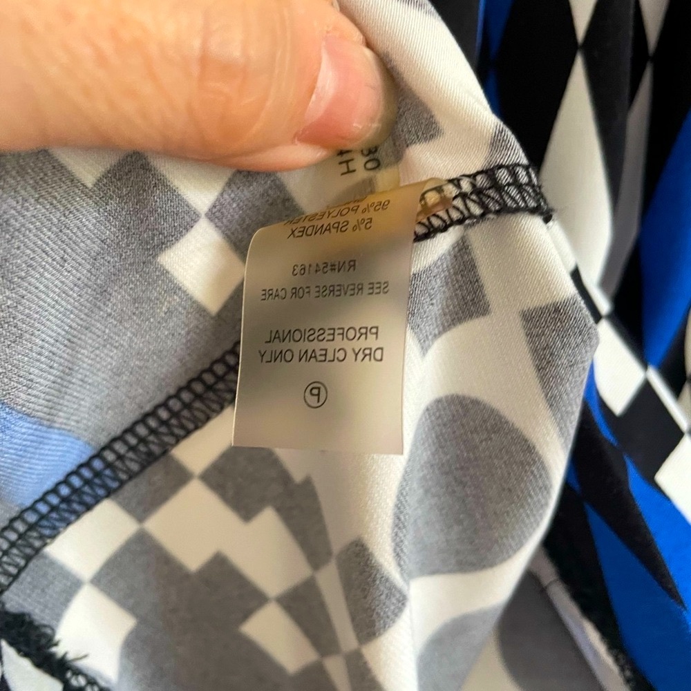 Calvin Klein Black and Blue Geometric Tank Top Size S. - Picture 5 of 7